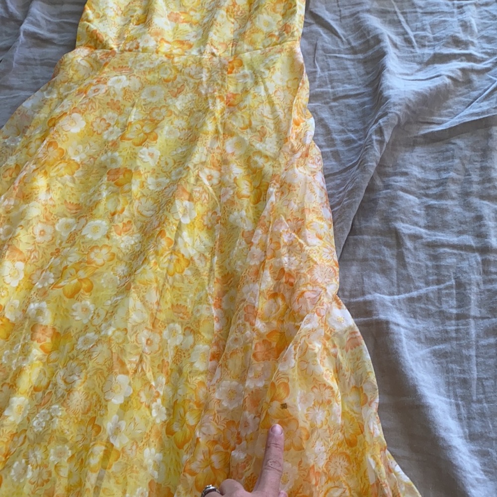 Vintage Yellow Floral Maxi Dress - Picture 10 of 15